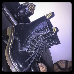 Doc martens shiny